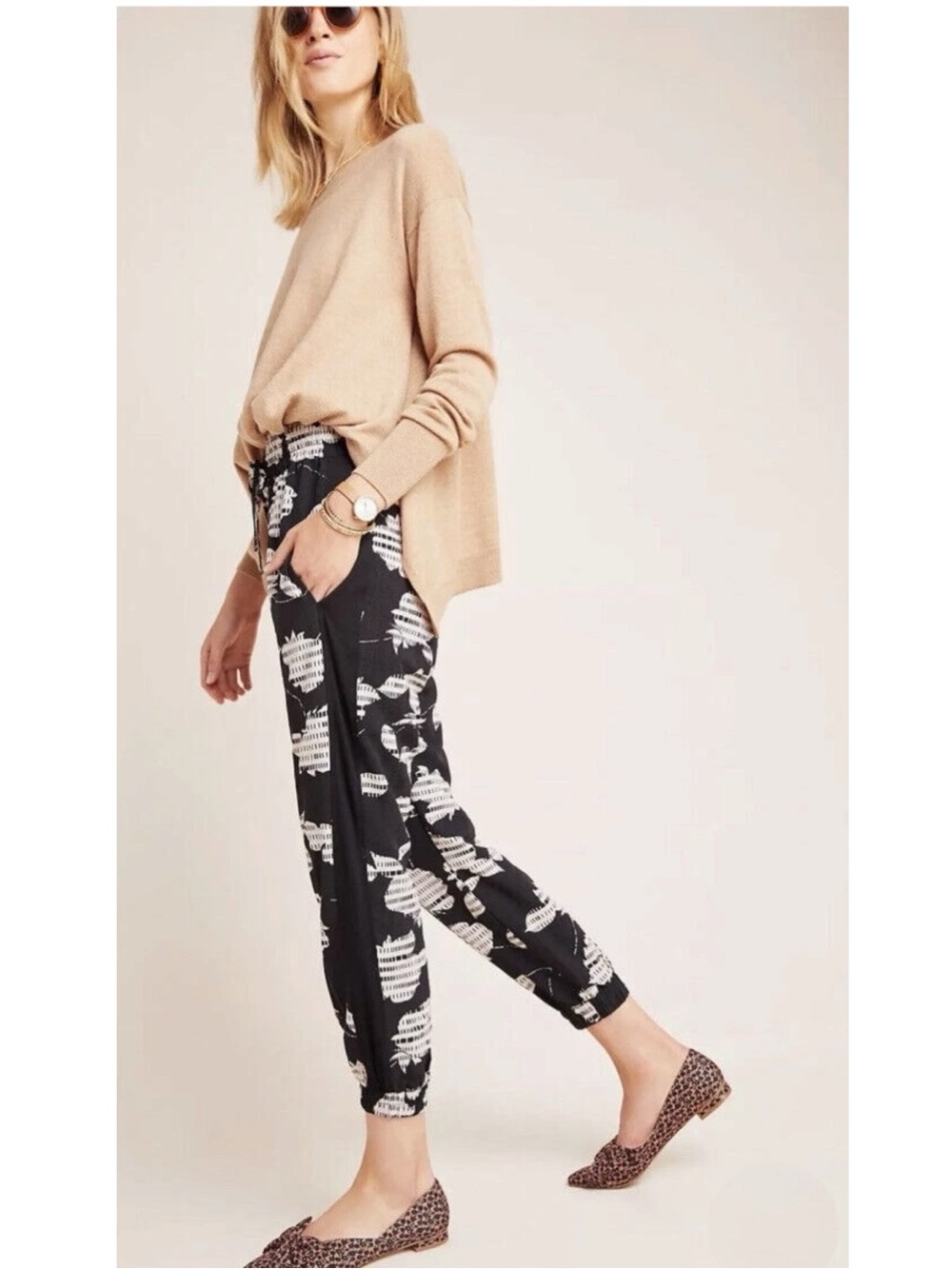 The Odells Anthropologie Black Printed Jogger Pants Size Small